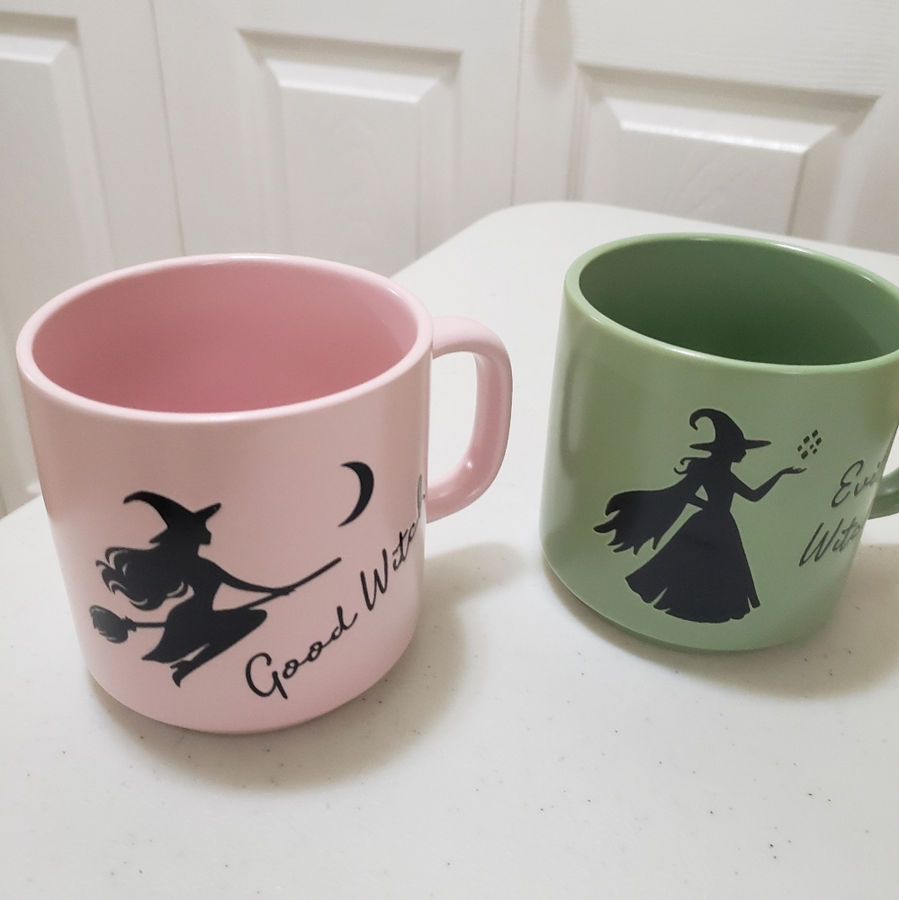 2 New Halloween Mugs